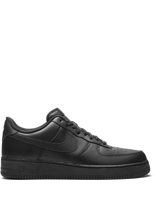 tenis Air Force 1 Low "Triple Black"